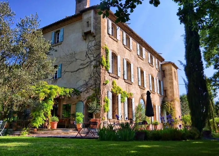 La Bastide Des Grands Chenes