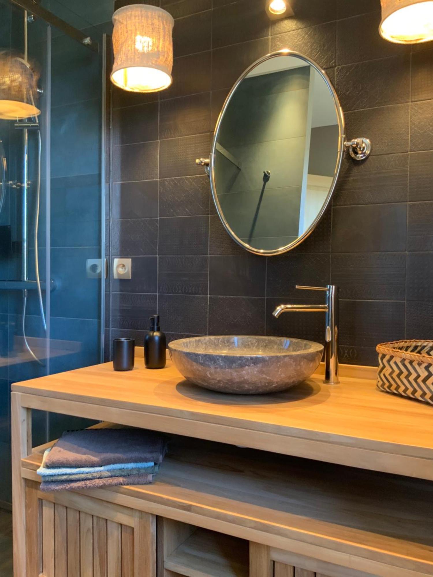 La Bastide Des Grands Chenes Bed & Breakfast